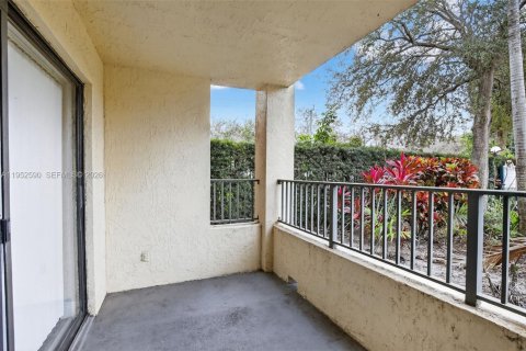 Купить кондоминиум в Санрайз, Флорида 1 спальня, 70.05м2, № 2008483 - фото 20