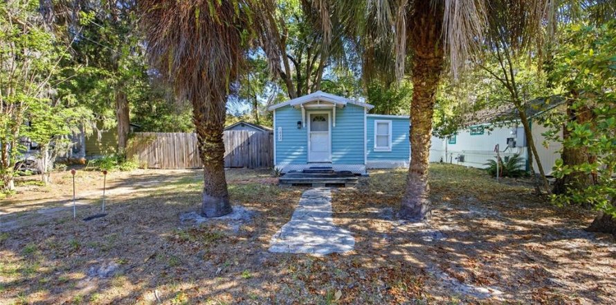 House in Gainesville, Florida 1 bedroom, 39.3 sq.m. № 2234446