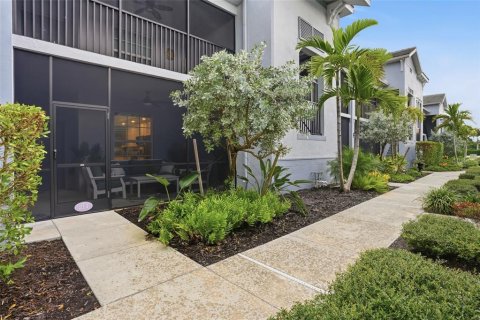 Copropriété à vendre à Punta Gorda, Floride: 2 chambres, 153.75 m2 № 2362665 - photo 2