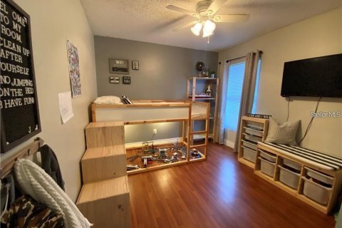 House in Kissimmee, Florida 3 bedrooms, 152.55 sq.m. № 2202340 - photo 14