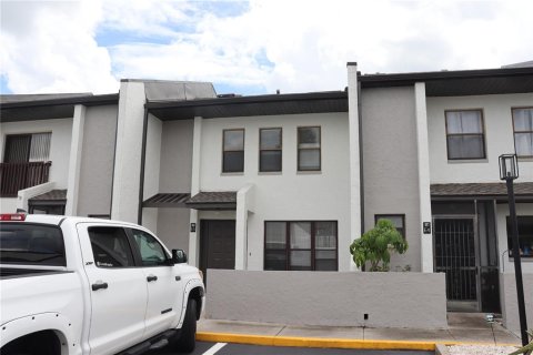 Condominio en alquiler en Port Charlotte, Florida, 2 dormitorios, 103.68 m2 № 1898514 - foto 1