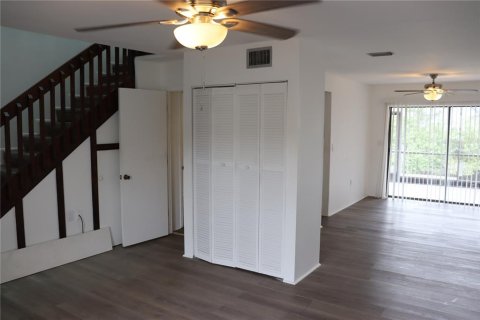 Condominio en alquiler en Port Charlotte, Florida, 2 dormitorios, 103.68 m2 № 1898514 - foto 13