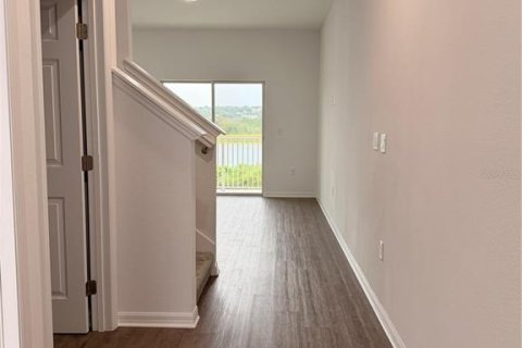 Touwnhouse à louer à Clermont, Floride: 3 chambres, 144.93 m2 № 2408496 - photo 9