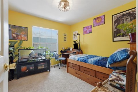 House in Tampa, Florida 2 bedrooms, 119.66 sq.m. № 2196285 - photo 10