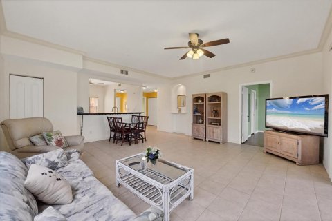 Condo in Venice, Florida, 2 bedrooms  № 1909855 - photo 7