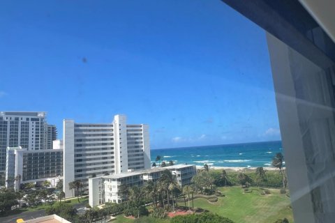 Condominio en venta en Riviera Beach, Florida, 2 dormitorios, 147.25 m2 № 2179151 - foto 2