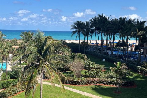 Condominio en venta en Riviera Beach, Florida, 2 dormitorios, 147.25 m2 № 2179151 - foto 28