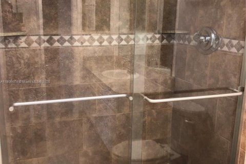 Купить кондоминиум в Уэстон, Флорида 2 спальни, 102.75м2, № 1865144 - фото 21
