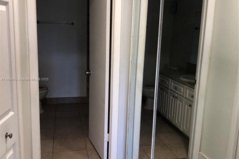 Купить кондоминиум в Уэстон, Флорида 2 спальни, 102.75м2, № 1865144 - фото 20