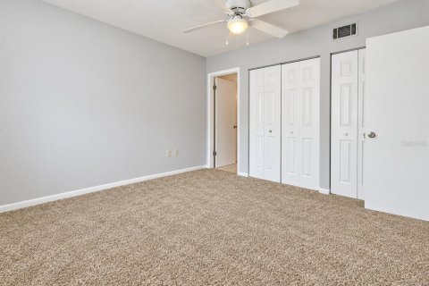 Copropriété à louer à Gainesville, Floride: 2 chambres, 81.2 m2 № 2358401 - photo 7