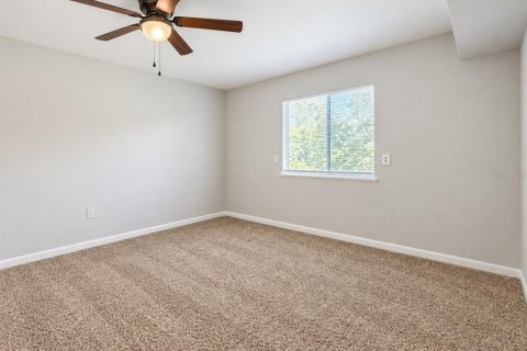 Copropriété à louer à Gainesville, Floride: 2 chambres, 81.2 m2 № 2358401 - photo 13