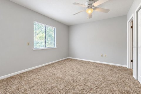 Copropriété à louer à Gainesville, Floride: 2 chambres, 81.2 m2 № 2358401 - photo 8