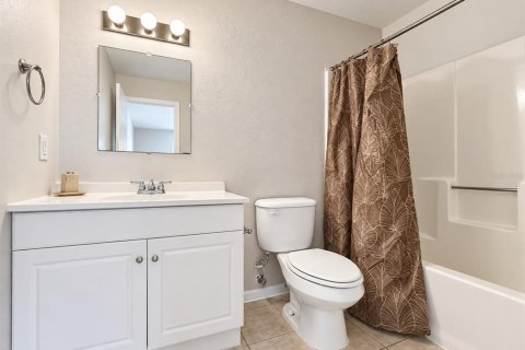 Copropriété à louer à Gainesville, Floride: 2 chambres, 81.2 m2 № 2358401 - photo 9
