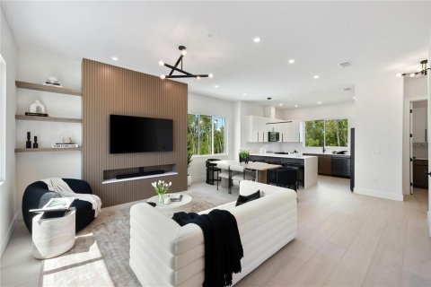 Adosado en venta en Saint Petersburg, Florida, 3 dormitorios, 168.52 m2 № 2097709 - foto 7