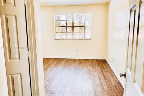 Apartamento en alquiler en Pembroke Pines, Florida, 2 dormitorios, 104.98 m2 № 2075549 - foto 7