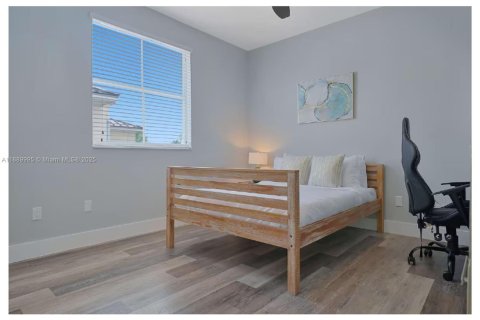 Villa ou maison à vendre à Hialeah, Floride: 5 chambres, 316.61 m2 № 1944296 - photo 22