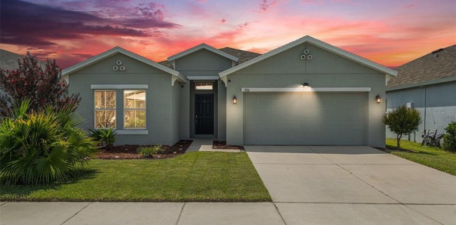 Casa en Spring Hill, Florida 3 dormitorios, 141.3 m2 № 1905760