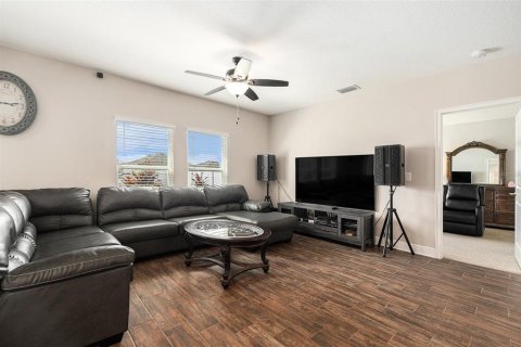 Casa en venta en Spring Hill, Florida, 3 dormitorios, 141.3 m2 № 1905760 - foto 10