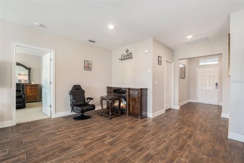 House in Spring Hill, Florida 3 bedrooms, 141.3 sq.m. № 1905760 - photo 12