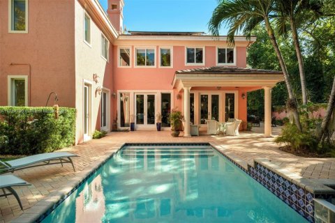 Casa en venta en Miami, Florida, 5 dormitorios, 451.88 m2 № 1476727 - foto 12