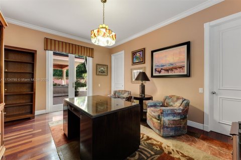Casa en venta en Miami, Florida, 5 dormitorios, 451.88 m2 № 1476727 - foto 16