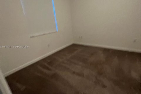 Adosado en alquiler en Homestead, Florida, 3 dormitorios, 133.97 m2 № 1992347 - foto 27