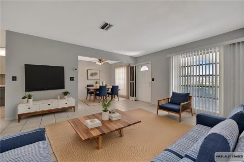 Condo in Bradenton, Florida, 2 bedrooms  № 1837745 - photo 5