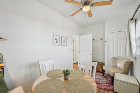House in Saint Petersburg, Florida 1 bedroom, 62.24 sq.m. № 1916525 - photo 12