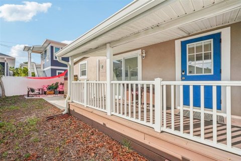 Casa en alquiler en Saint Petersburg, Florida, 1 dormitorio, 62.24 m2 № 1916525 - foto 4