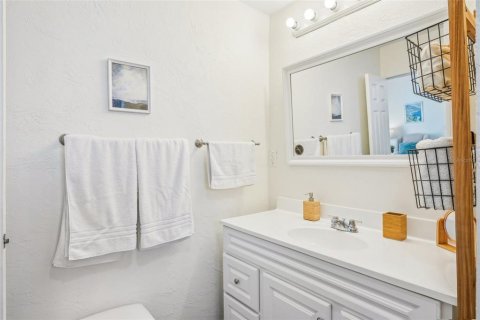 Villa ou maison à louer à Saint Petersburg, Floride: 1 chambre, 62.24 m2 № 1916525 - photo 24