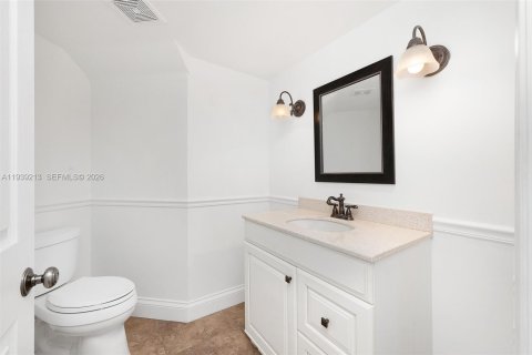 House in Boca Raton, Florida 4 bedrooms, 212.19 sq.m. № 1996488 - photo 6