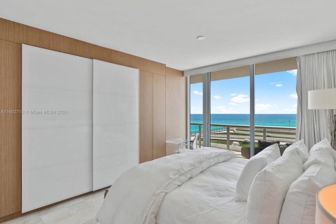 Condo in Miami Beach, Florida, 3 bedrooms  № 1864563 - photo 20