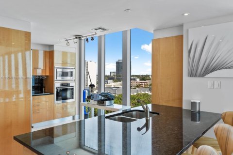 Condo in Miami Beach, Florida, 3 bedrooms  № 1864563 - photo 16