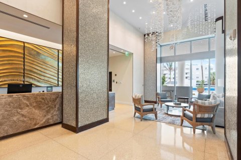 Condo in Miami Beach, Florida, 3 bedrooms  № 1864563 - photo 2