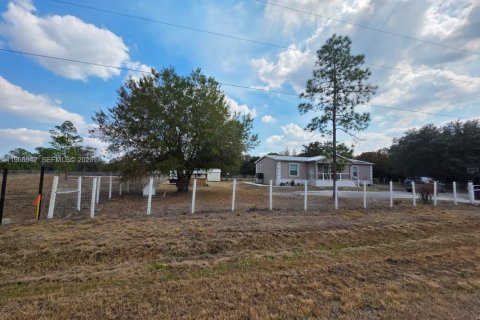 Дом в Клуистон, Флорида 3 спальни № 2031597