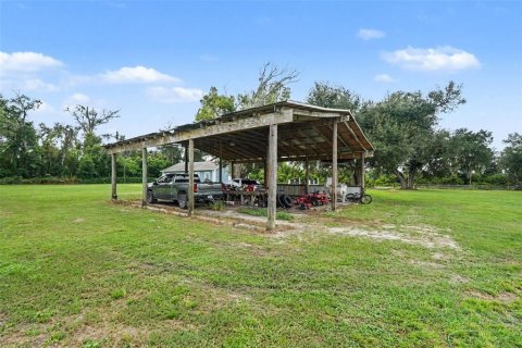 Casa en venta en Zephyrhills, Florida, 4 dormitorios, 236.44 m2 № 2386761 - foto 29