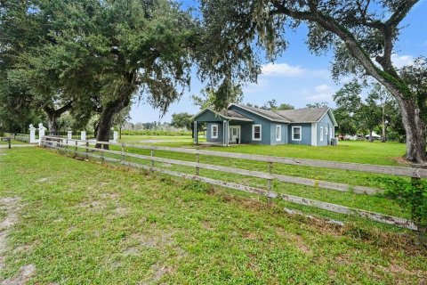 Casa en venta en Zephyrhills, Florida, 4 dormitorios, 236.44 m2 № 2386761 - foto 5