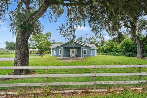 Casa en venta en Zephyrhills, Florida, 4 dormitorios, 236.44 m2 № 2386761 - foto 4