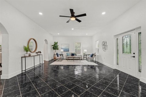 Casa en venta en Zephyrhills, Florida, 4 dormitorios, 236.44 m2 № 2386761 - foto 18
