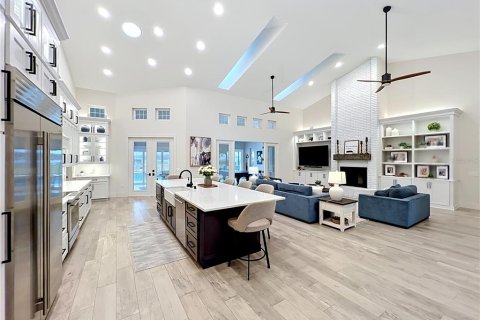 Casa en venta en Eustis, Florida, 5 dormitorios, 427.16 m2 № 2097575 - foto 20