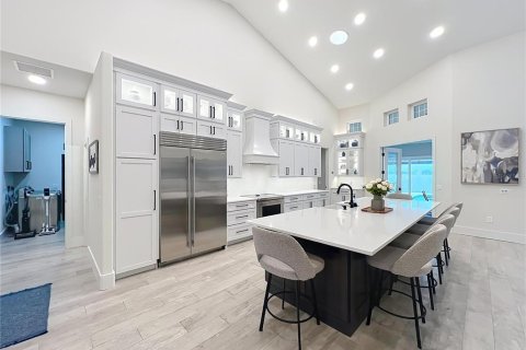 Casa en venta en Eustis, Florida, 5 dormitorios, 427.16 m2 № 2097575 - foto 21