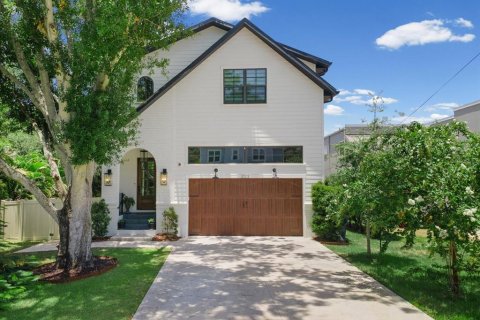 Villa ou maison à Tampa, Floride 5 chambres, 385.45 m2 № 2349831