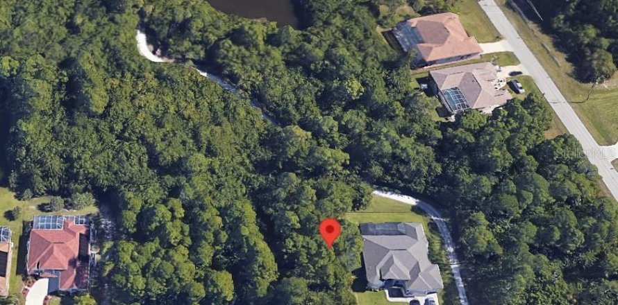 Terreno en Rotonda, Florida № 2164084