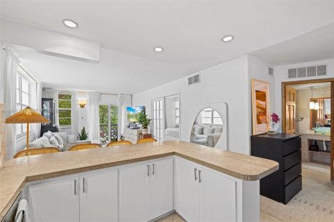 Купить кондоминиум в Майами-Бич, Флорида 1 спальня, 63.27м2, № 2045923 - фото 15