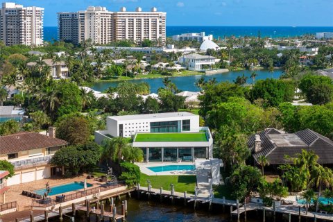 Casa en venta en Sea Ranch Lakes, Florida, 5 dormitorios, 742.94 m2 № 1128094 - foto 1