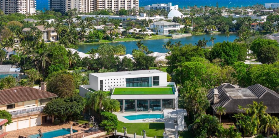Casa en Sea Ranch Lakes, Florida 5 dormitorios, 742.94 m2 № 1128094