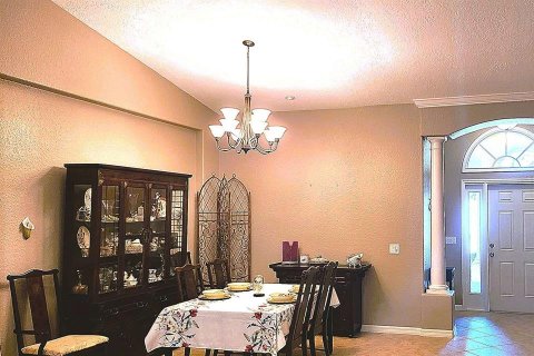 House in Bradenton, Florida 4 bedrooms, 224.45 sq.m. № 1835358 - photo 12