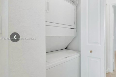 Купить кондоминиум в Хомстед, Флорида 3 спальни, 123.37м2, № 1980172 - фото 15