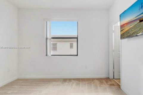 Купить кондоминиум в Хомстед, Флорида 3 спальни, 123.37м2, № 1980172 - фото 9