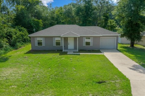 Casa en Ocala, Florida 3 dormitorios, 94.2 m2 № 2302309